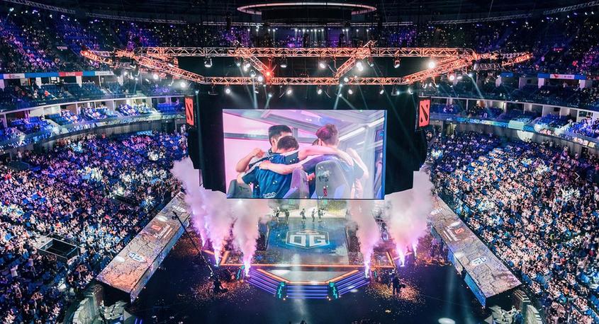 展现出的职 展现出的职