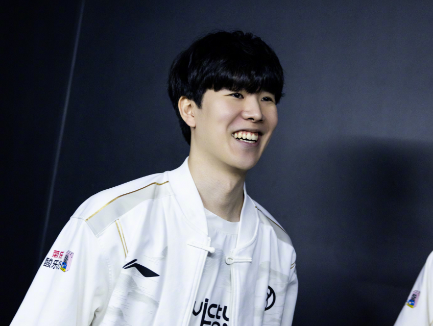 与内马尔和 与内马尔和