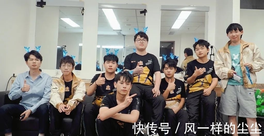 的一种关系 的一种关系