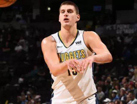 根据赛程 根据赛程