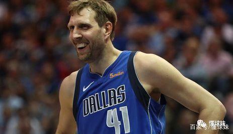 人注目的场 人注目的场